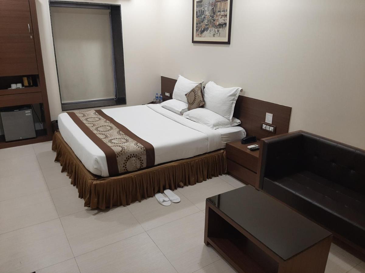 Hotel Ananya Kalkutta Exterior foto