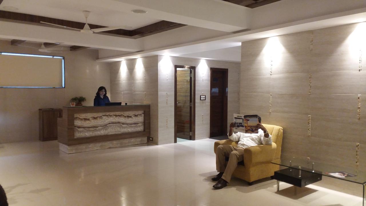 Hotel Ananya Kalkutta Exterior foto